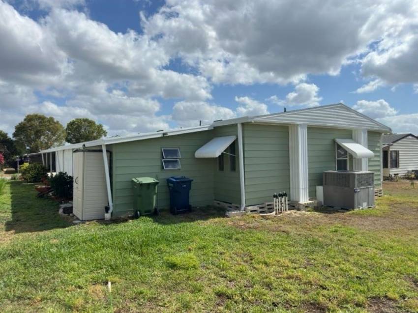 125 Rigi Slope Drive a Winter Haven, FL Mobile or Manufactured Home for Sale